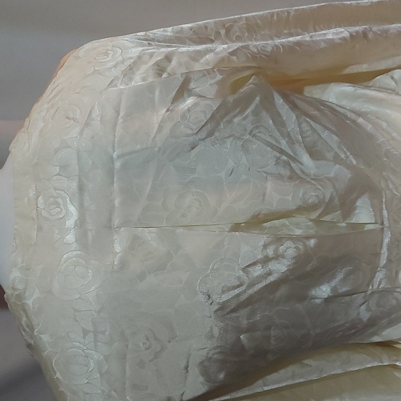 Marks & Spencer long sleeve ivory blouse Slim medium - Picture 7 of 8